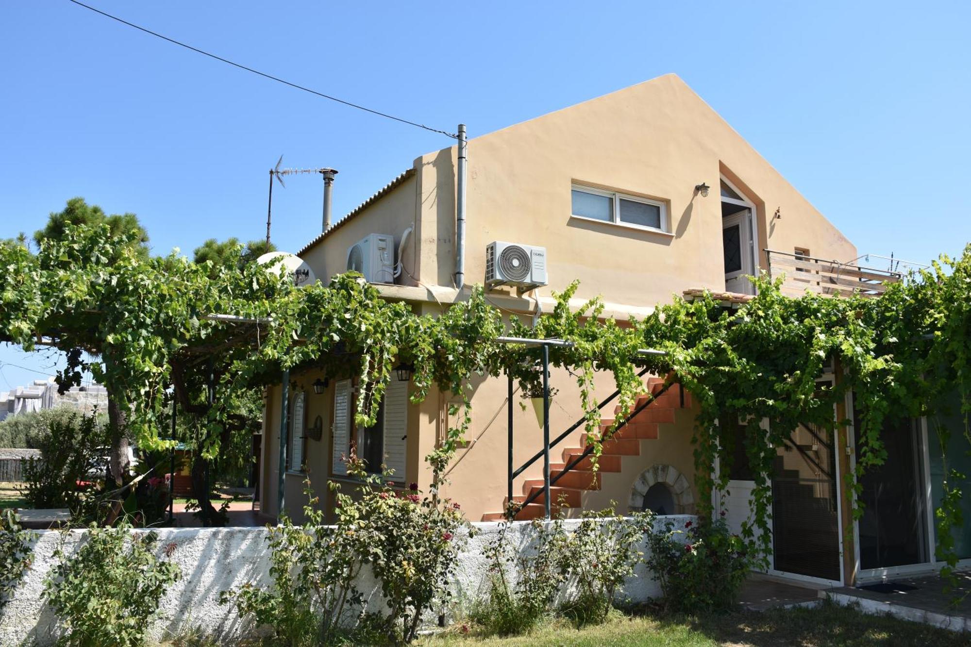 Villa Gerani Gerani  Ngoại thất bức ảnh