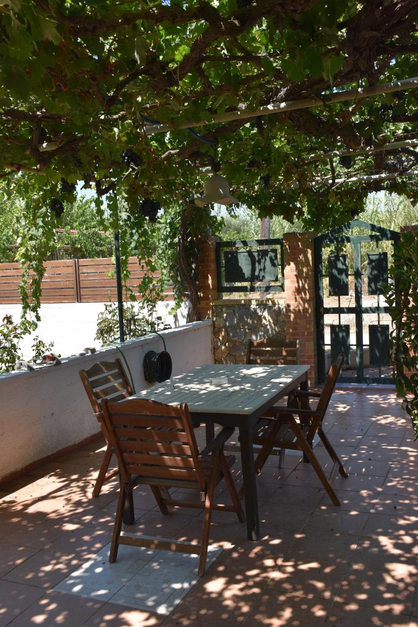 Villa Gerani Gerani  Ngoại thất bức ảnh