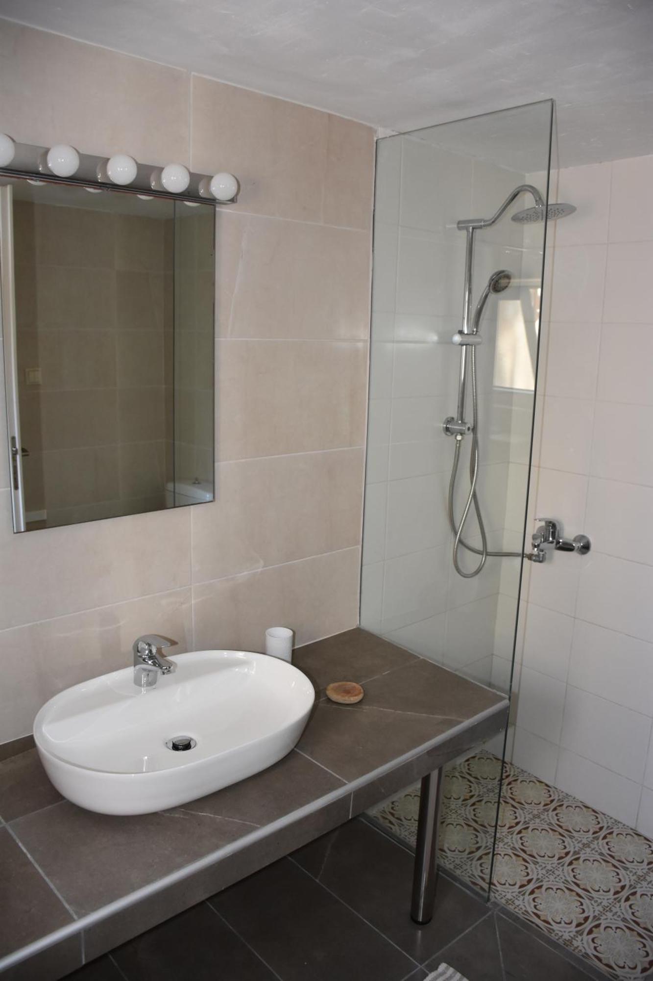 Villa Gerani Gerani  Ngoại thất bức ảnh