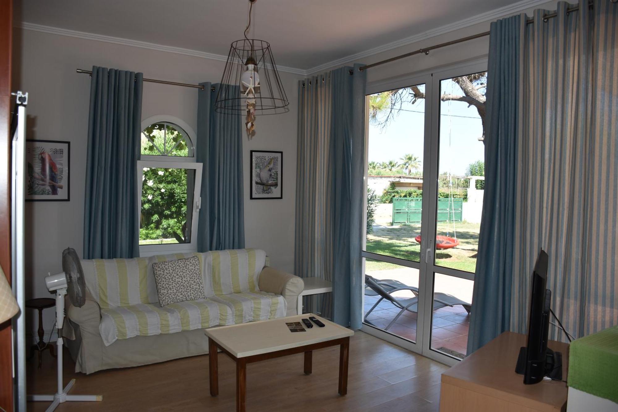 Villa Gerani Gerani  Ngoại thất bức ảnh